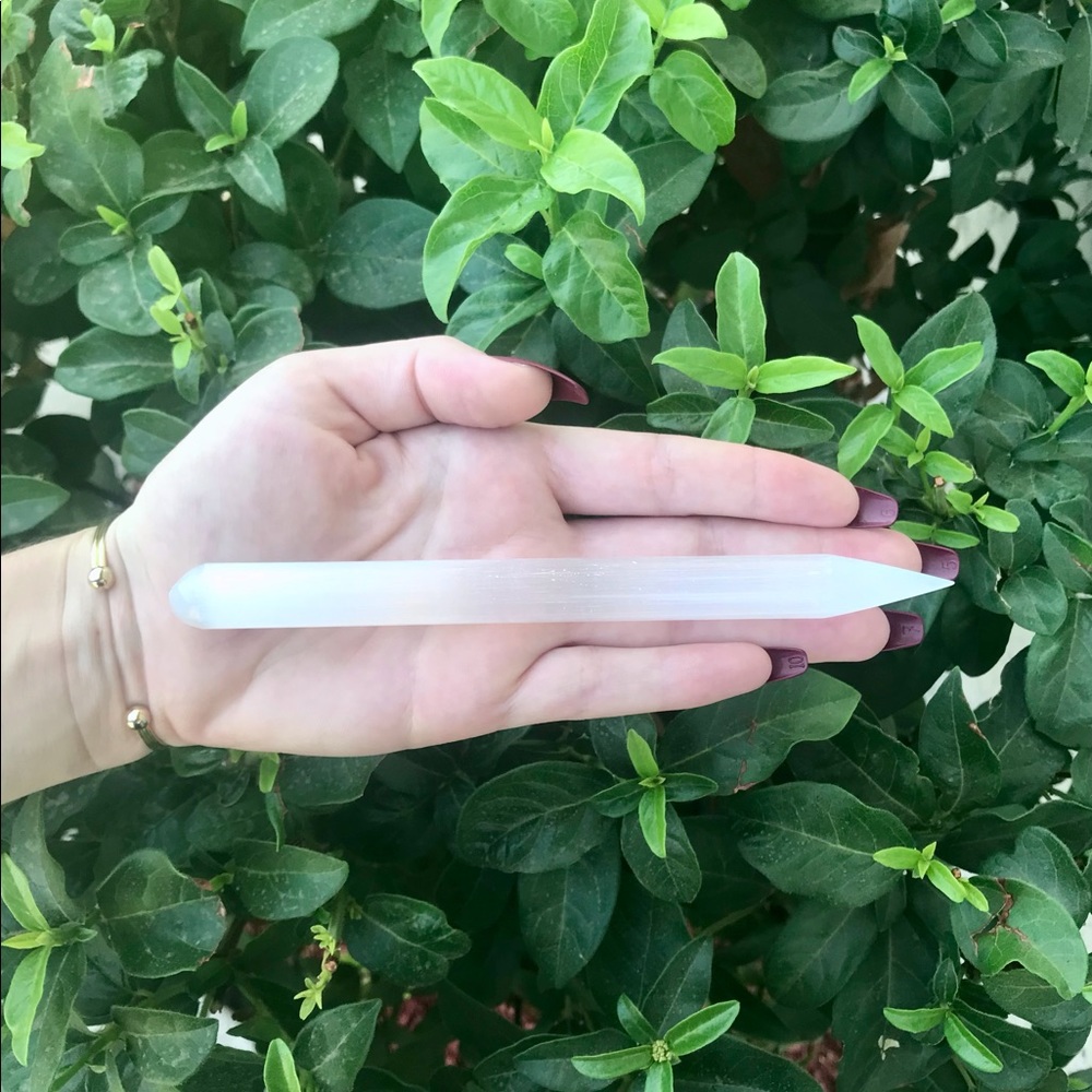 Pointed Selenite Wand🤍🌿